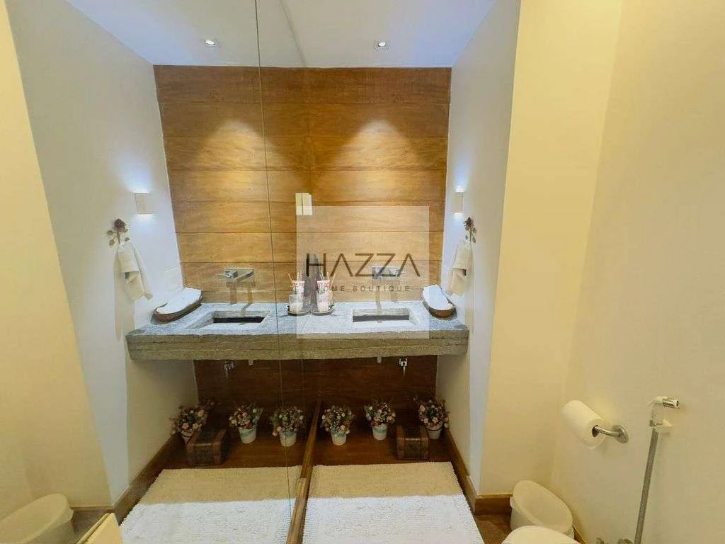 Furnished 313 m² apartment with 3 suites and private balcony — photo 3