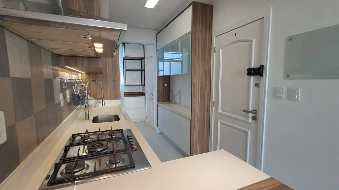 Apartment on the 6th floor with a home office — photo 11