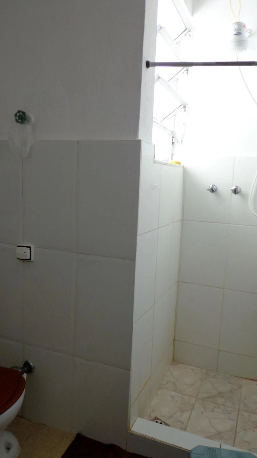 Мебльована квартира з 2 спальнями, 1 ванною та газовою плитою — photo 8