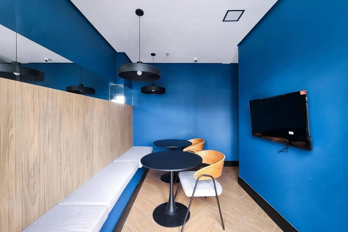 Studio mobiliado sem vaga, com 1 quarto e varanda — photo 4