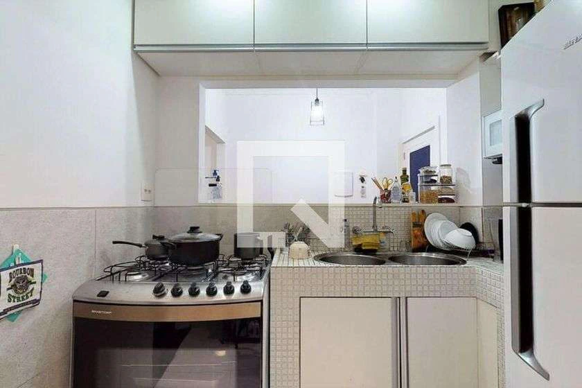 Furnished 2-bedroom apartment with 85 m² and en-suite baths — photo 9