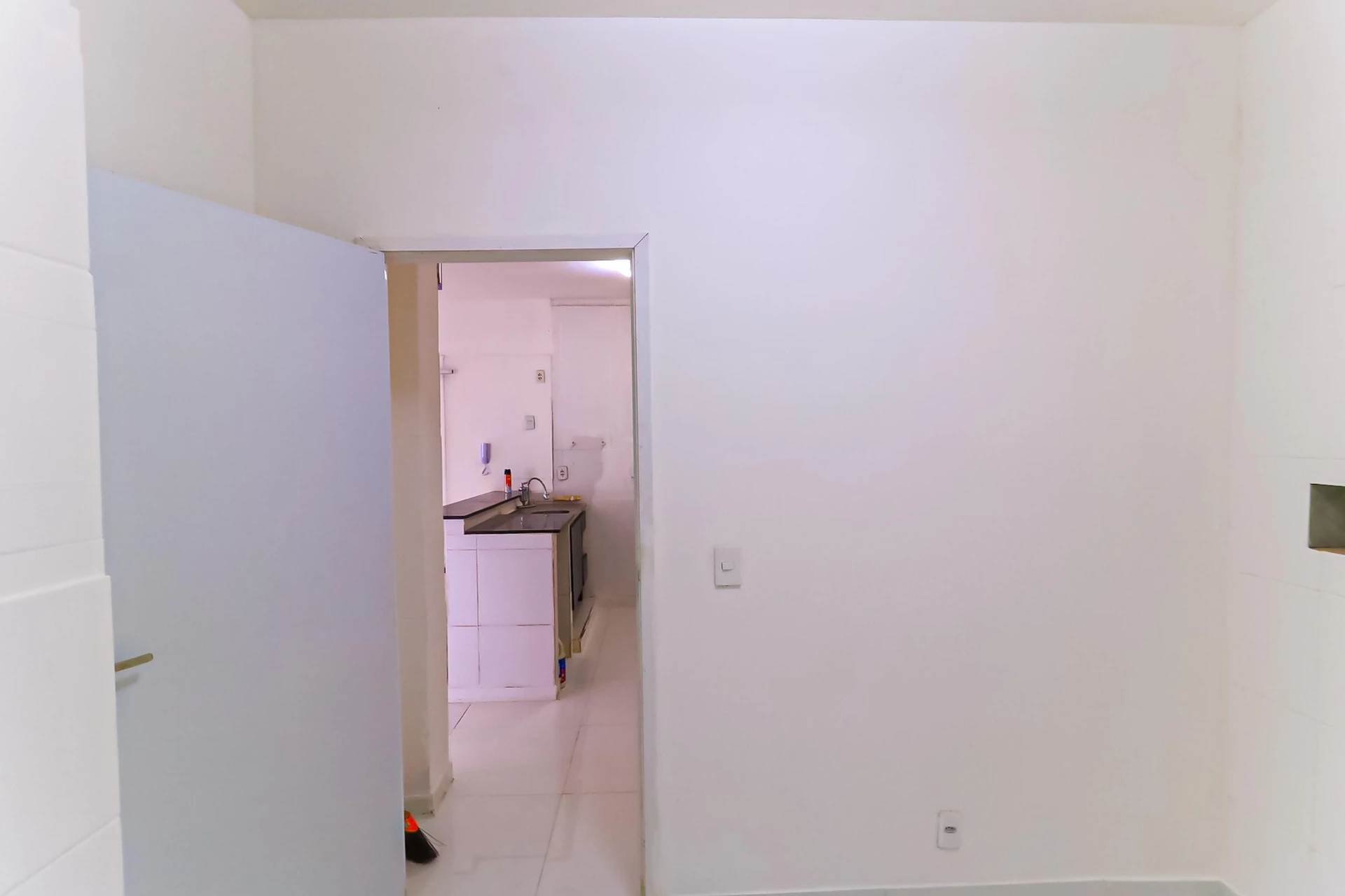 2-bedroom apartment with a gas stove — photo 26