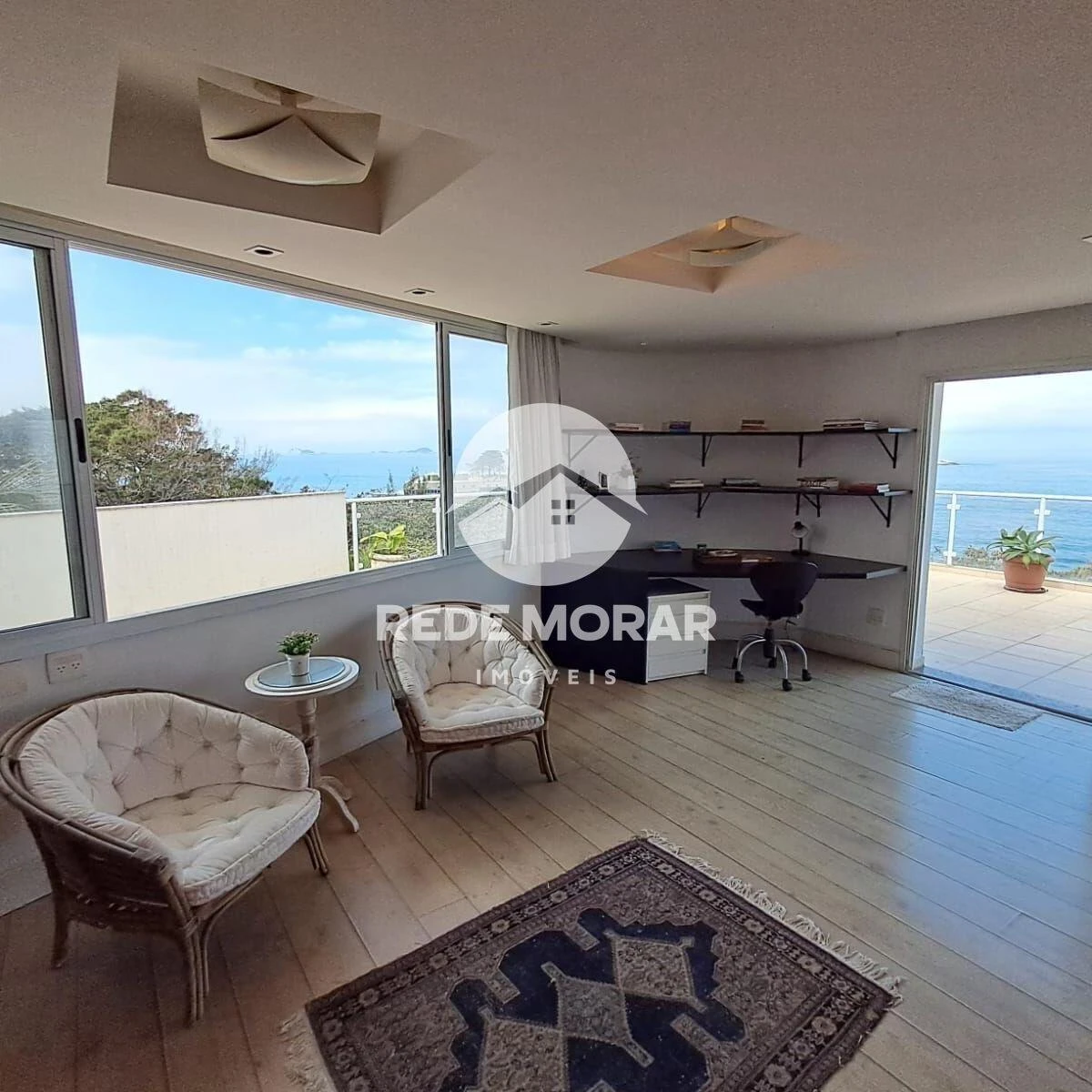 Furnished house, 1450 m², with a water view — photo 12