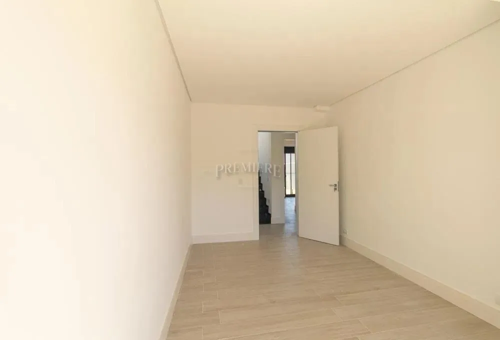 160 m² house with 3 en-suite bedrooms and 2 parking — photo 18