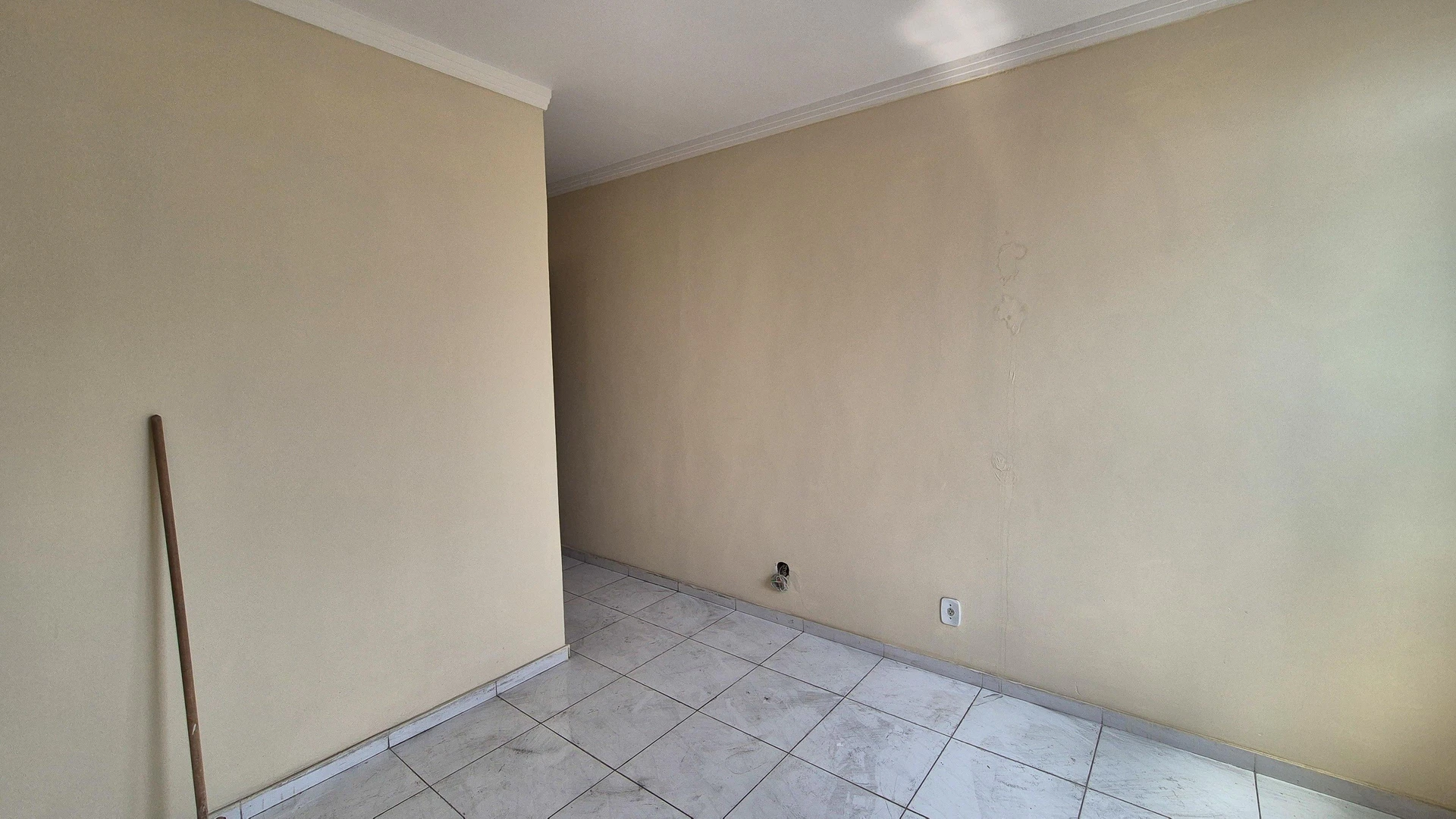 Home office in a 2-bedroom apartment, 43 m² — photo 27