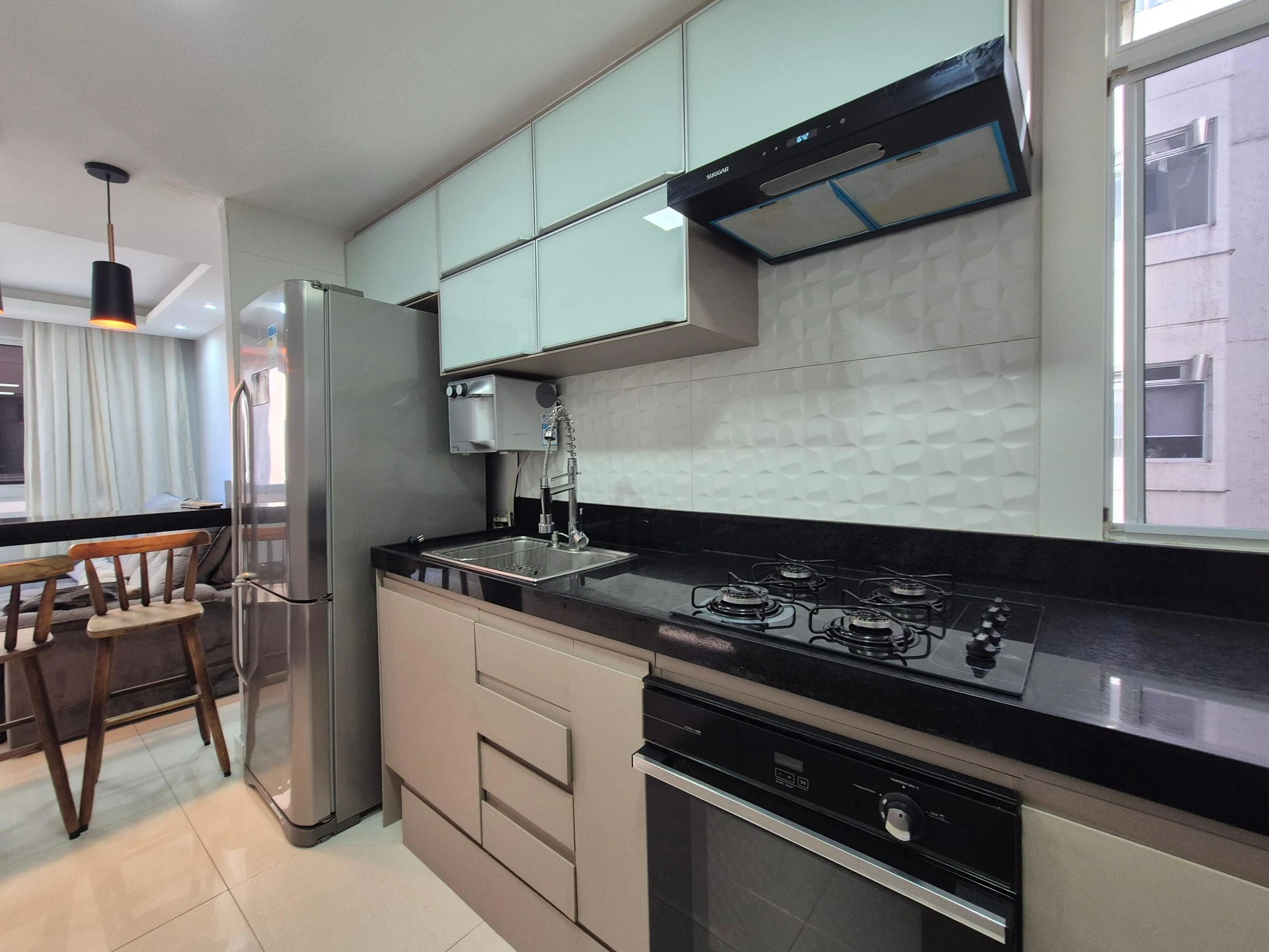 Furnished apartment with 2 bedrooms and 1 parking spot — photo 3