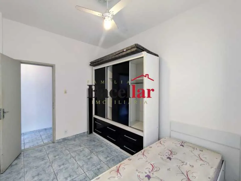 Washing machine in a one-bedroom apartment, 42 m² — photo 11