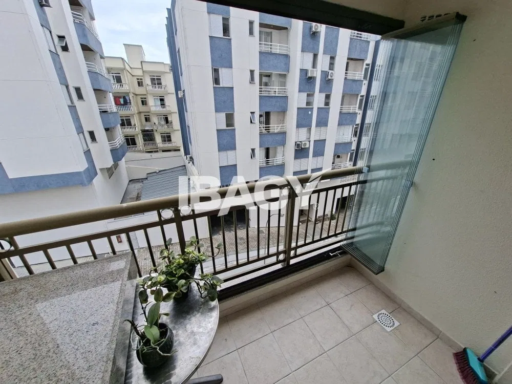 Меблированная квартира с 3 спальнями и 2 ванными — photo 3