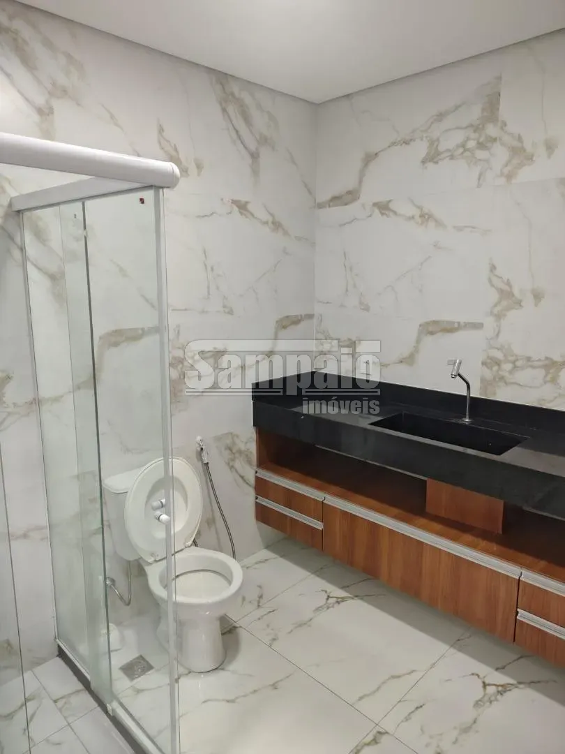 3-bedroom house, 1 with its own bathroom, 215 m² — photo 7