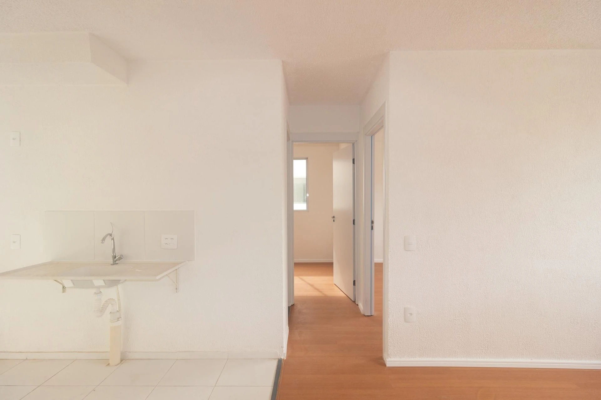 Apartamento para alugar com 2 quartos e 1 banheiro — photo 31