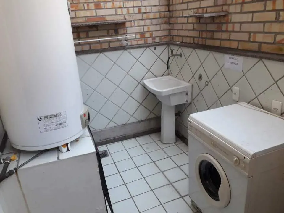 Condo house with 3 bedrooms, 5 bathrooms and 3 parking spots — photo 52