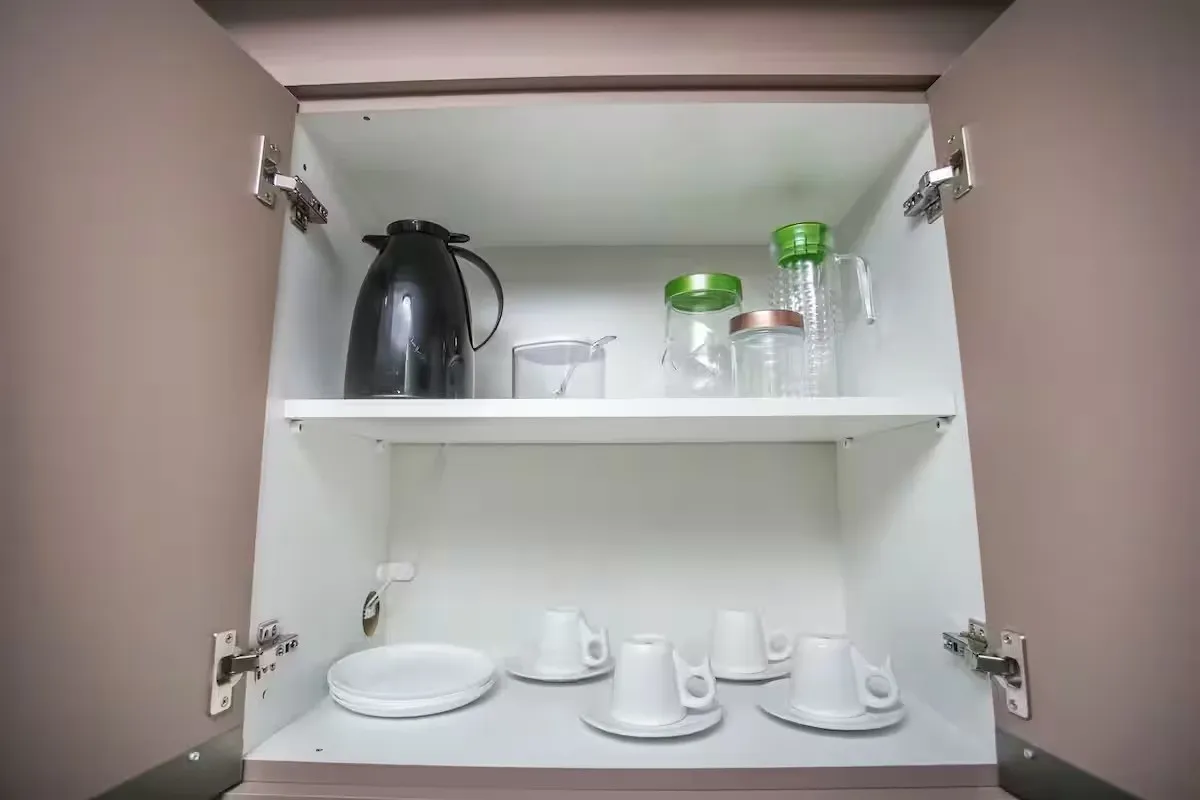 Studio de 28 m² com cozinha americana e sacada de vidro — photo 23