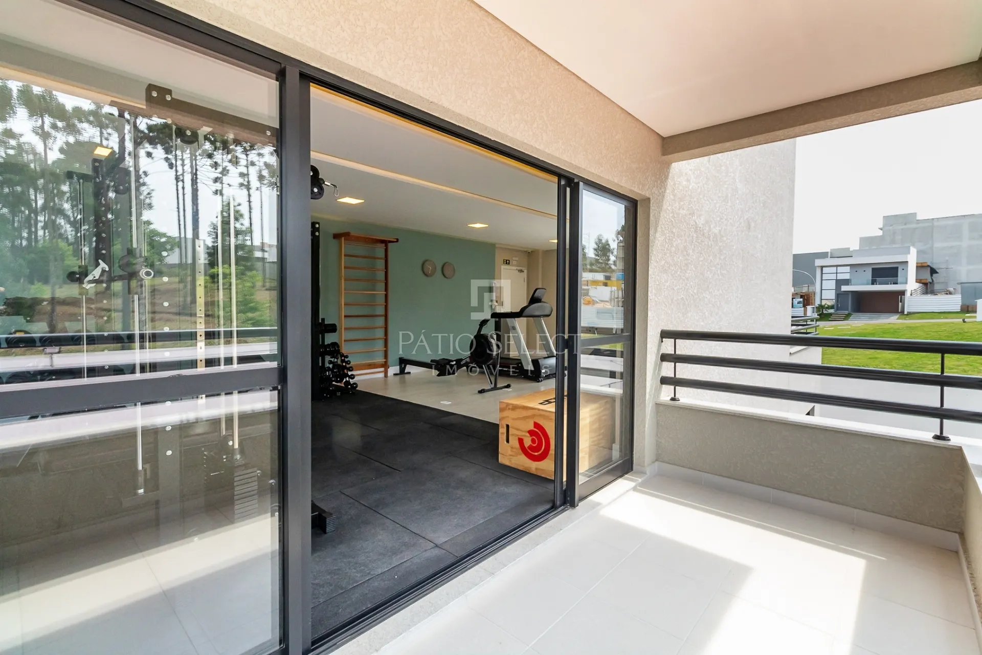 Casa de 181 m² com varanda gourmet e closet — photo 61