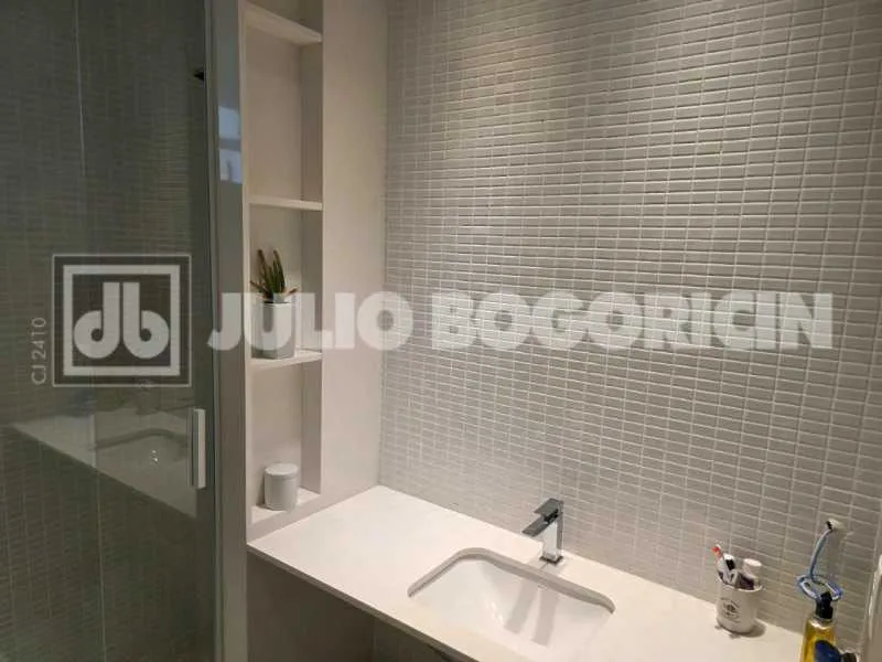 Apartamento, 79 m², com janelas do piso ao teto — photo 7