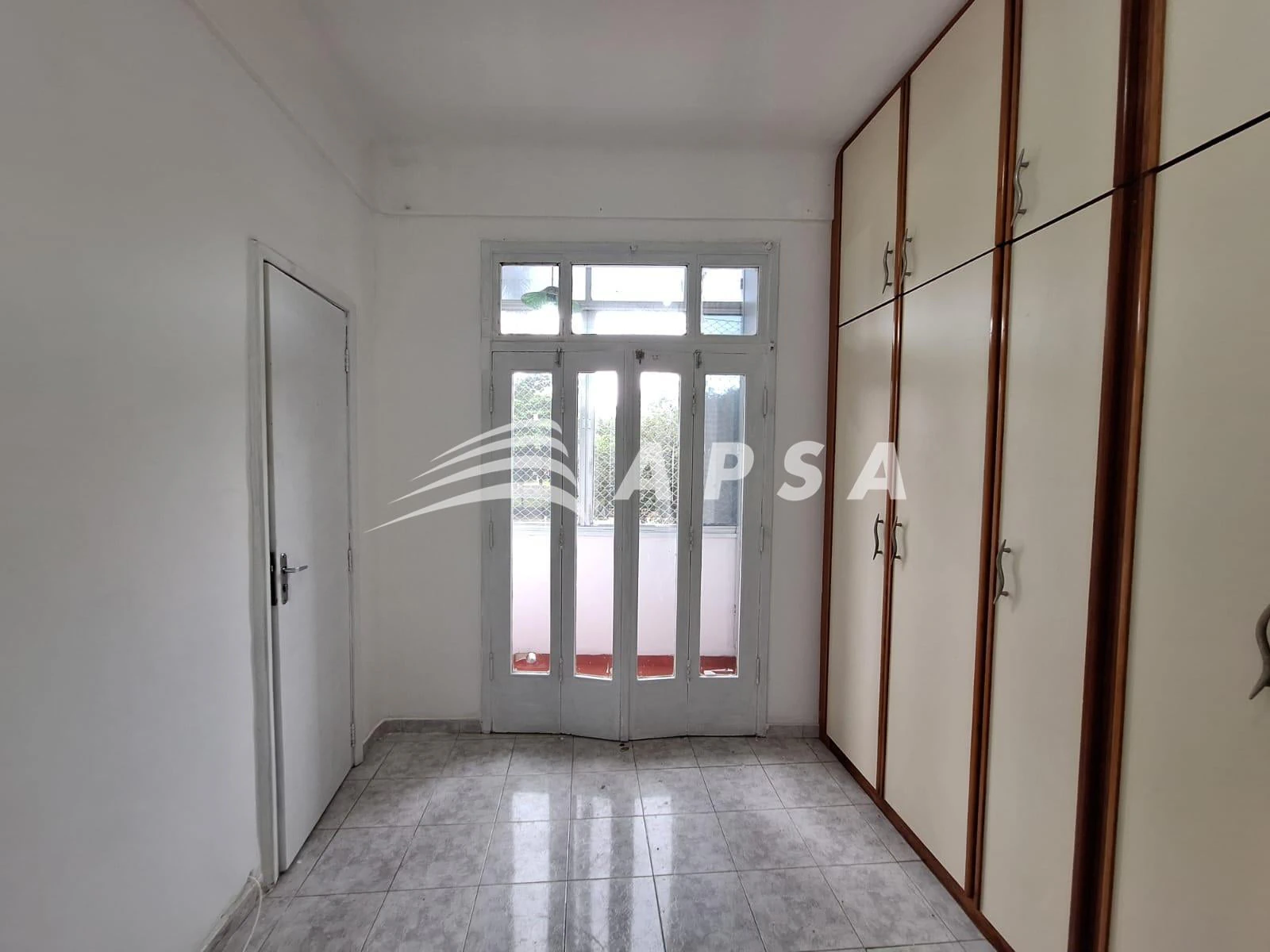 35 m² unfurnished apartment with 1 bedroom and enclosed balcony — photo 3