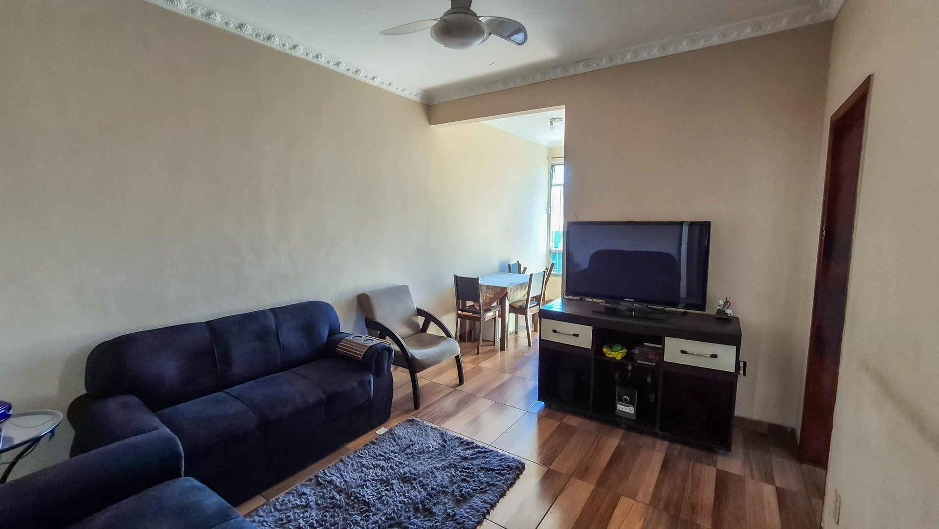 Apartamento mobiliado com 2 quartos e 1 vaga