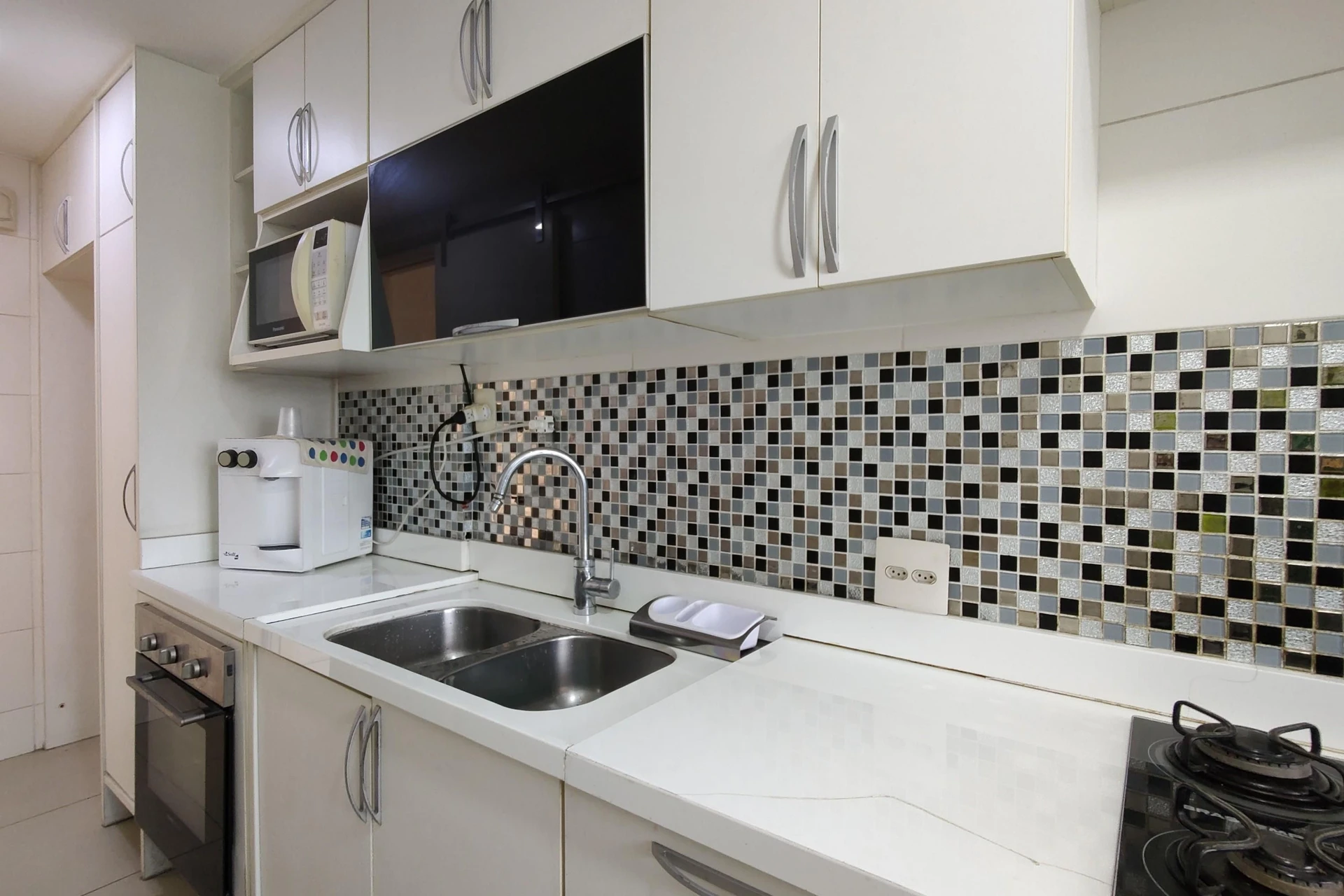 Furnished apartment with 3 bedrooms and 2 parking spots — photo 19