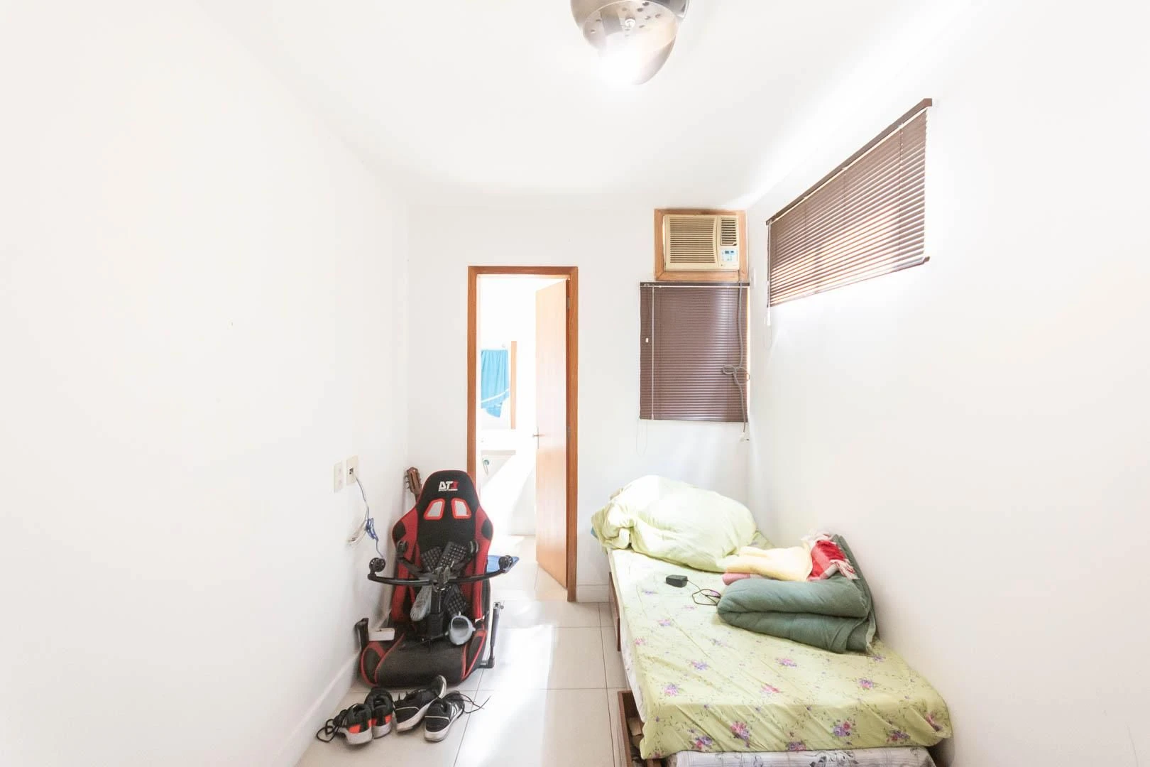 3-bedroom apartment with a home office in Rio de Janeiro — photo 25
