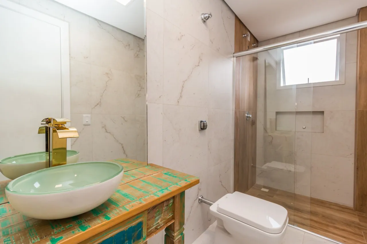 House with 4 en-suite bedrooms and open kitchen 412 m² — photo 26