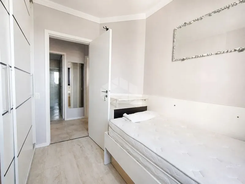 Home office in a 3-bedroom apartment, 98 m² — photo 5