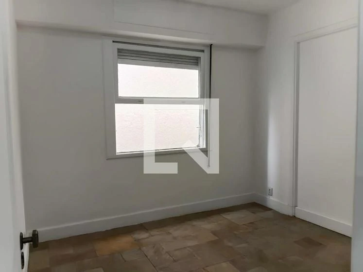 3-bedroom apartment, 1 with its own bathroom, 110 m² — photo 11