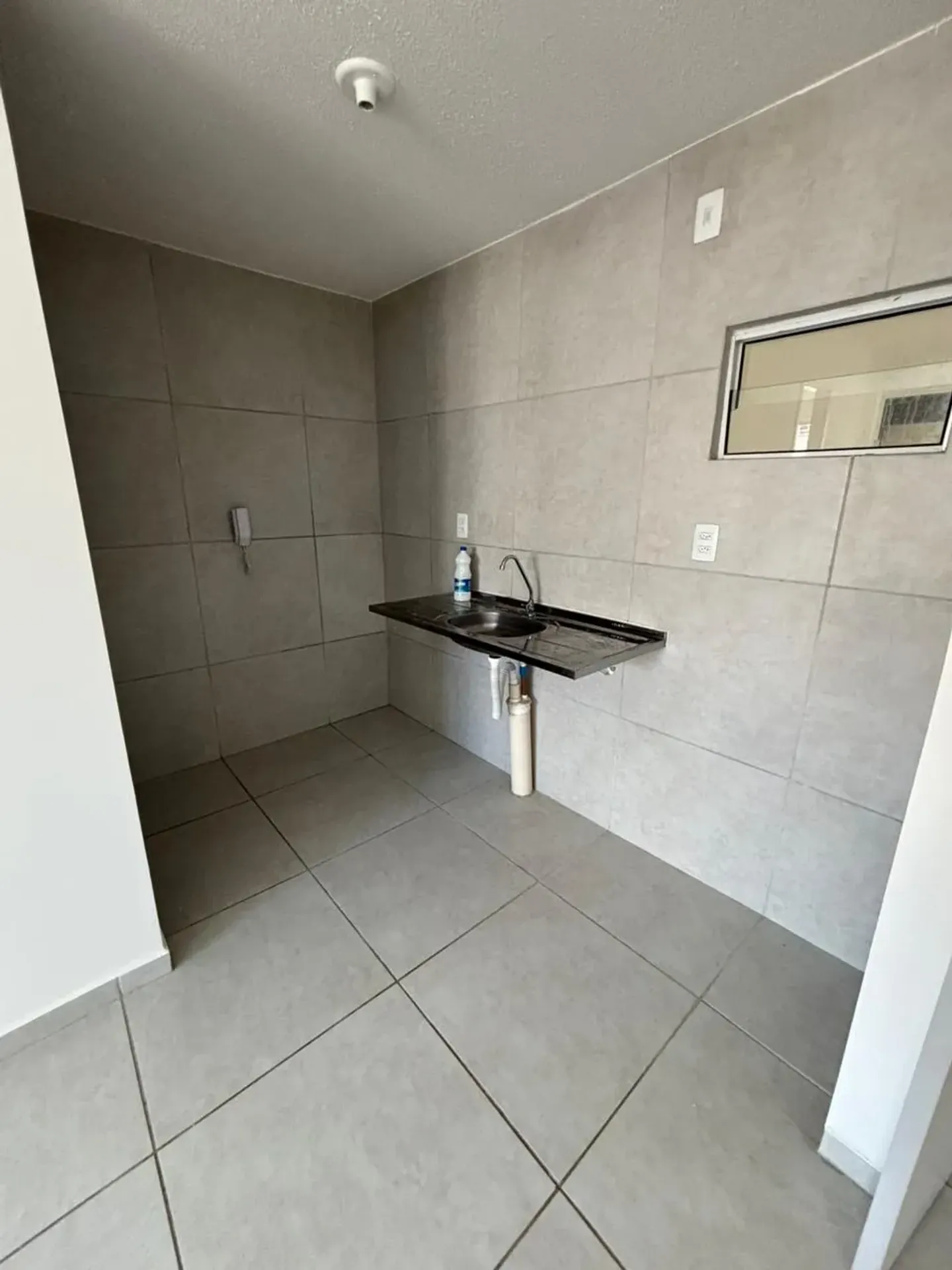 2-bedroom apartment in a building with a pool — photo 2