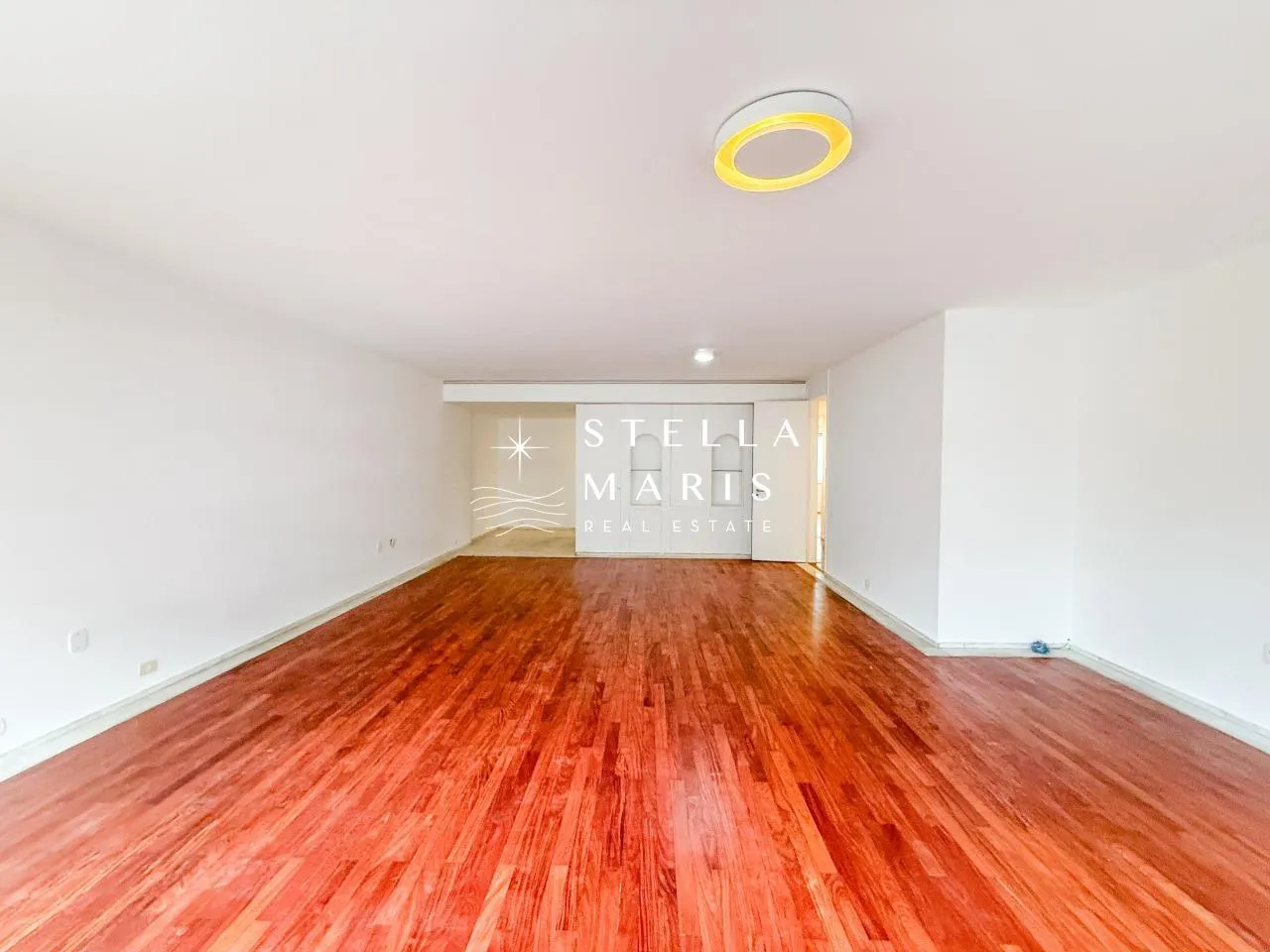 Rental apartment with 3 bedrooms and 3 bathrooms — photo 8