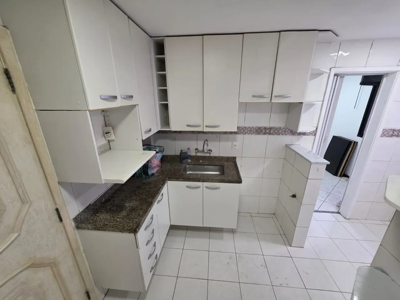 3-bedroom apartment, 1 with its own bathroom, 127 m² — photo 6