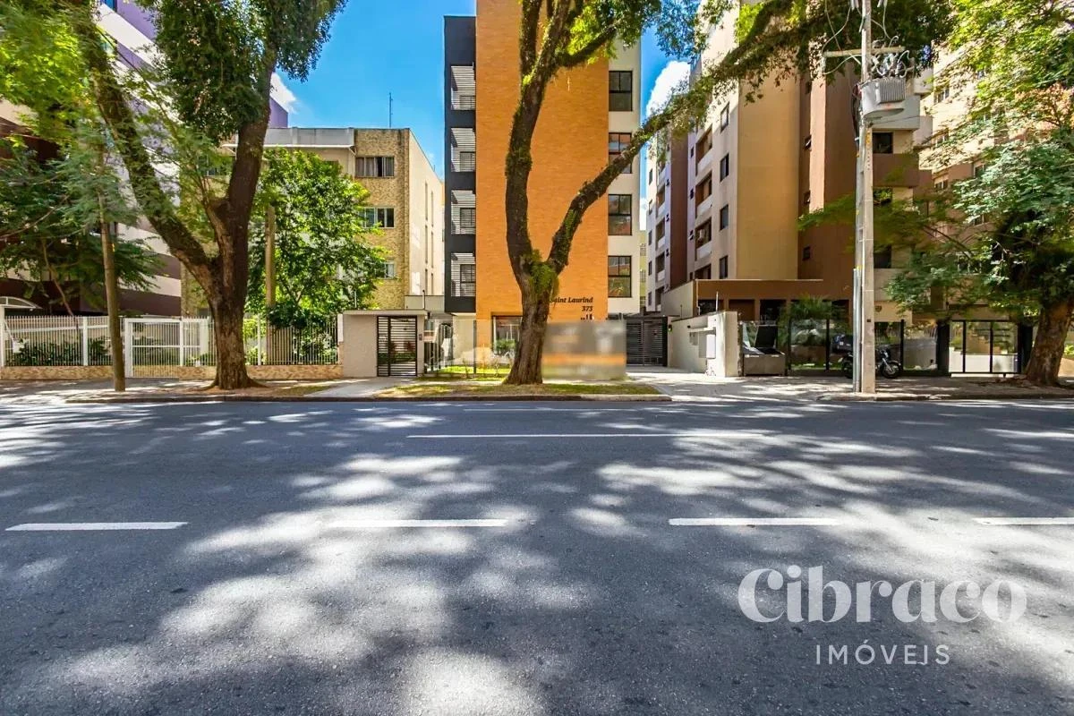 Furnished apartment, 31 m², with a glass-enclosed balcony — photo 38