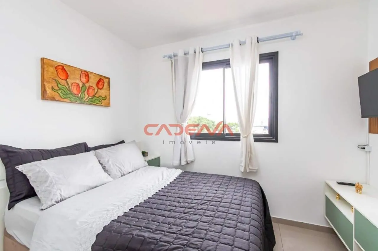 Furnished 28 m² studio with compact kitchenette — photo 6
