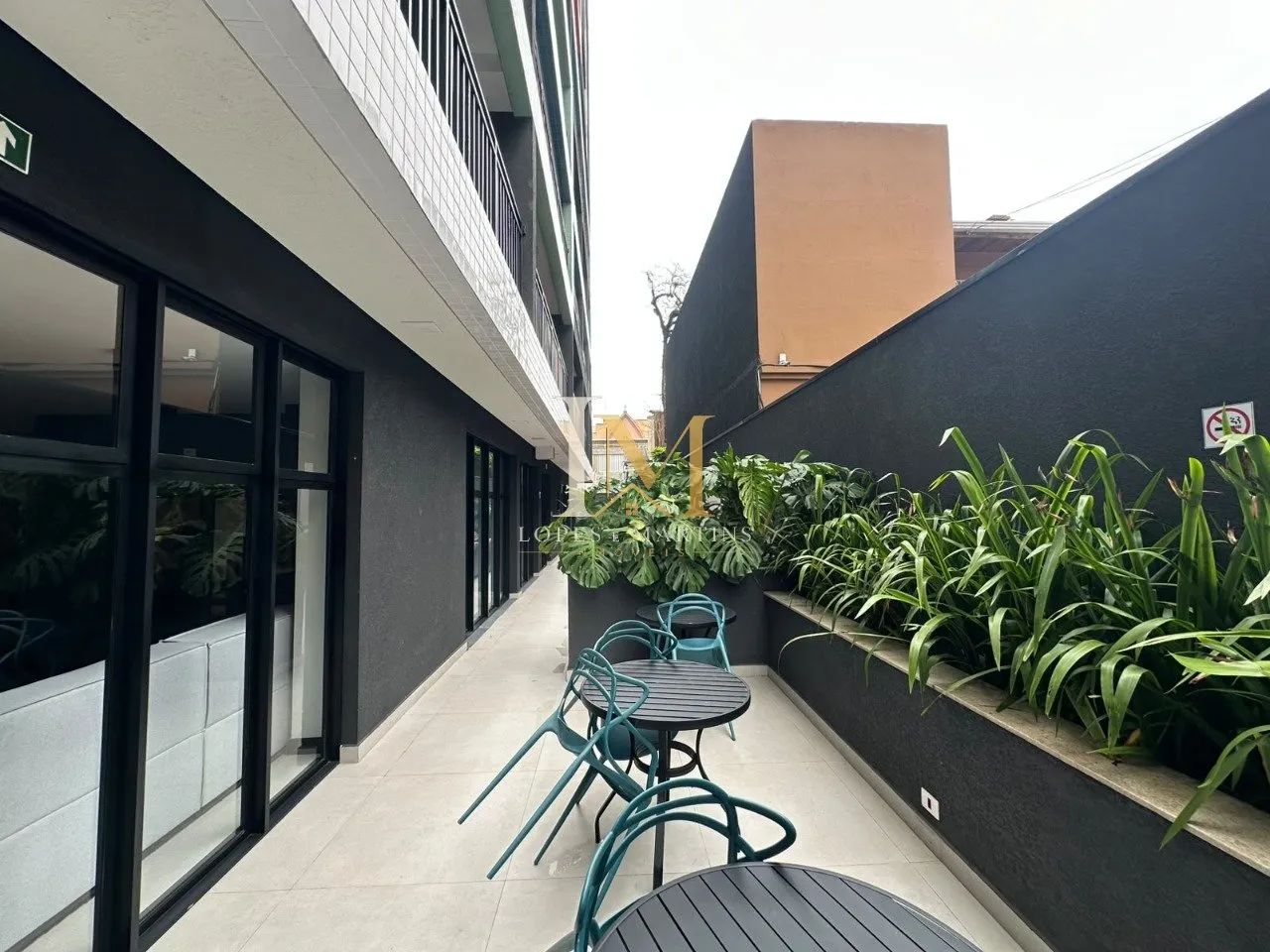 Пральна машина та 2 спальні: квартира 42 м² — photo 32