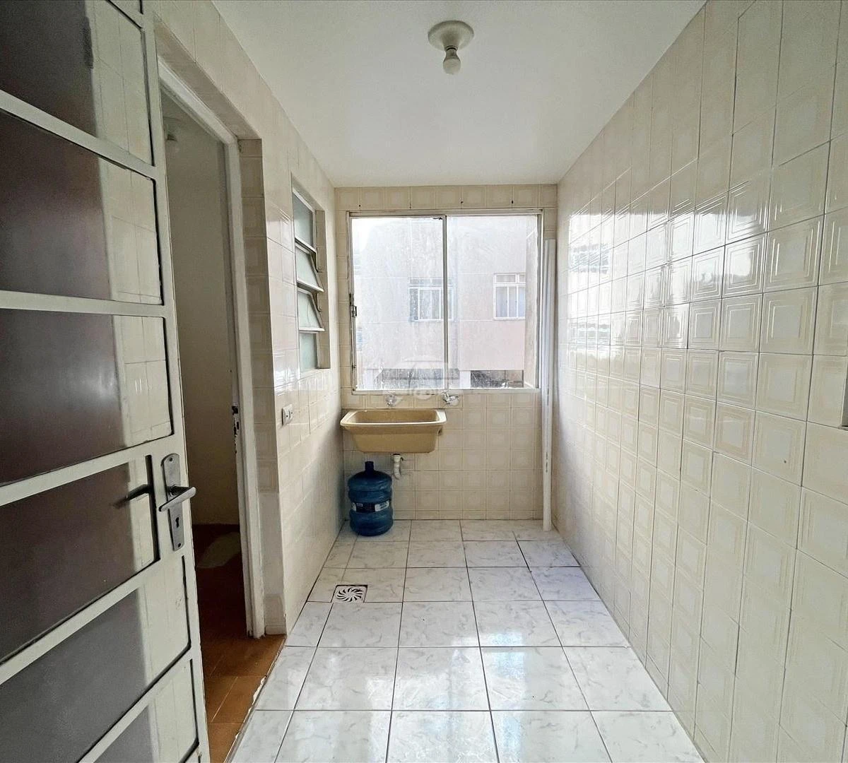 120 m² apartment with 3 bedrooms and covered parking — photo 10