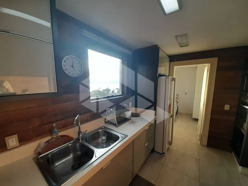 Apartamento amueblado de 144 m² con 3 dormitorios y suite — photo 3