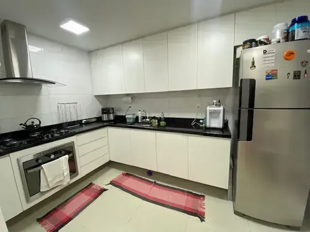 Apartamento mobiliado com 3 dormitórios e 2 vagas — photo 2