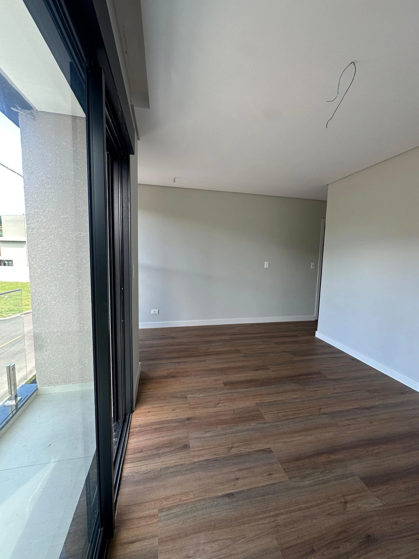 3-bedroom house with floor-to-ceiling windows in Curitiba — photo 27