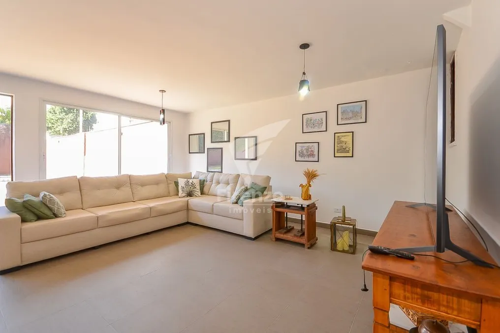 424 m² house with 3 en-suite bedrooms and 4 parking spots — photo 65