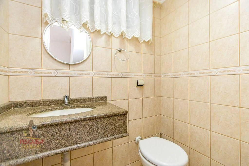 120 m² house with a washing machine and a home office — photo 29