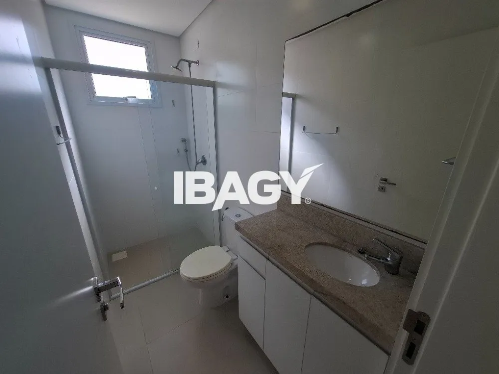 Квартира 110 м² с 2 спальнями и балконом — photo 8