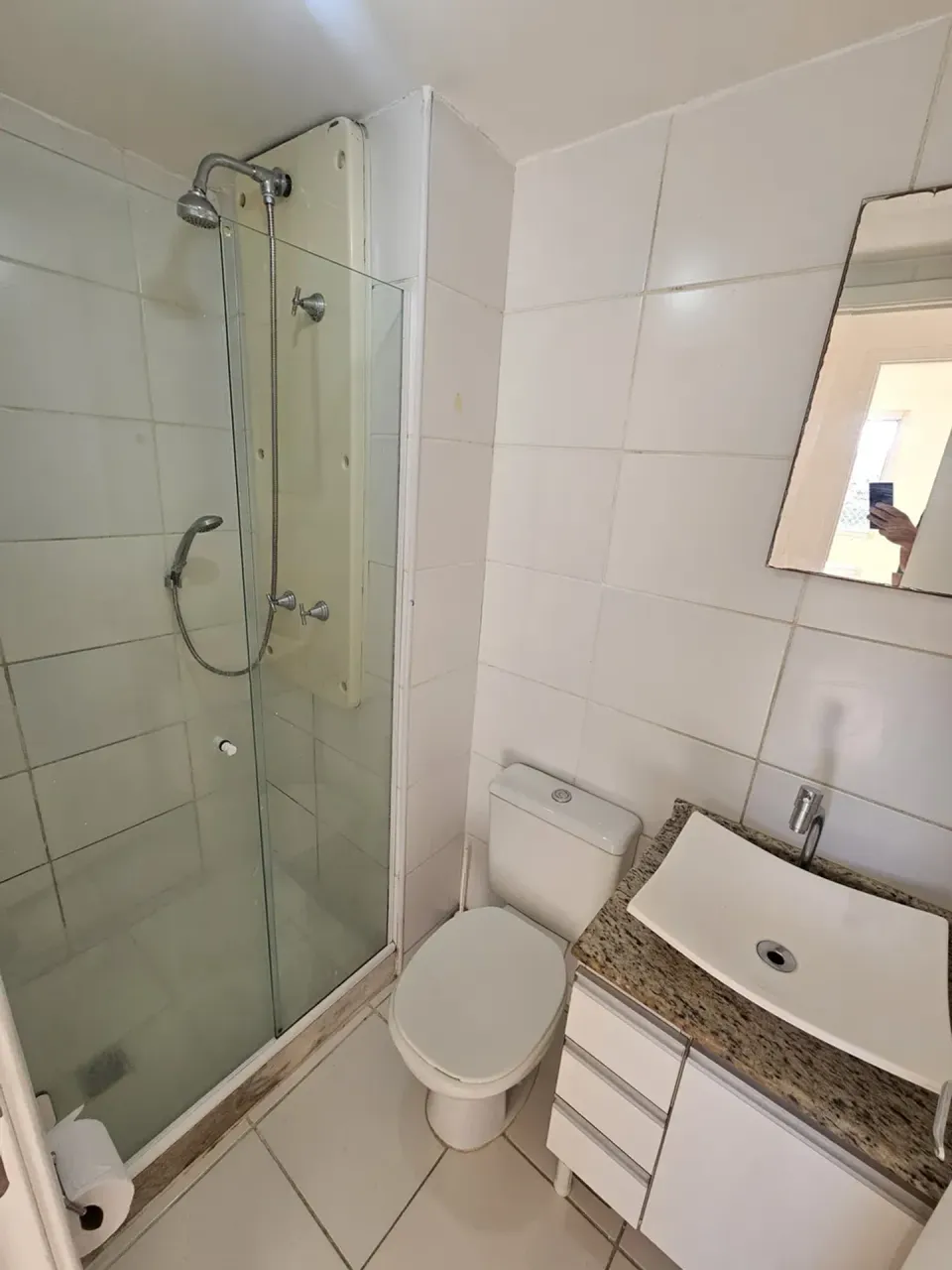 Unfurnished 2-bedroom apartment with 2 bathrooms — photo 7