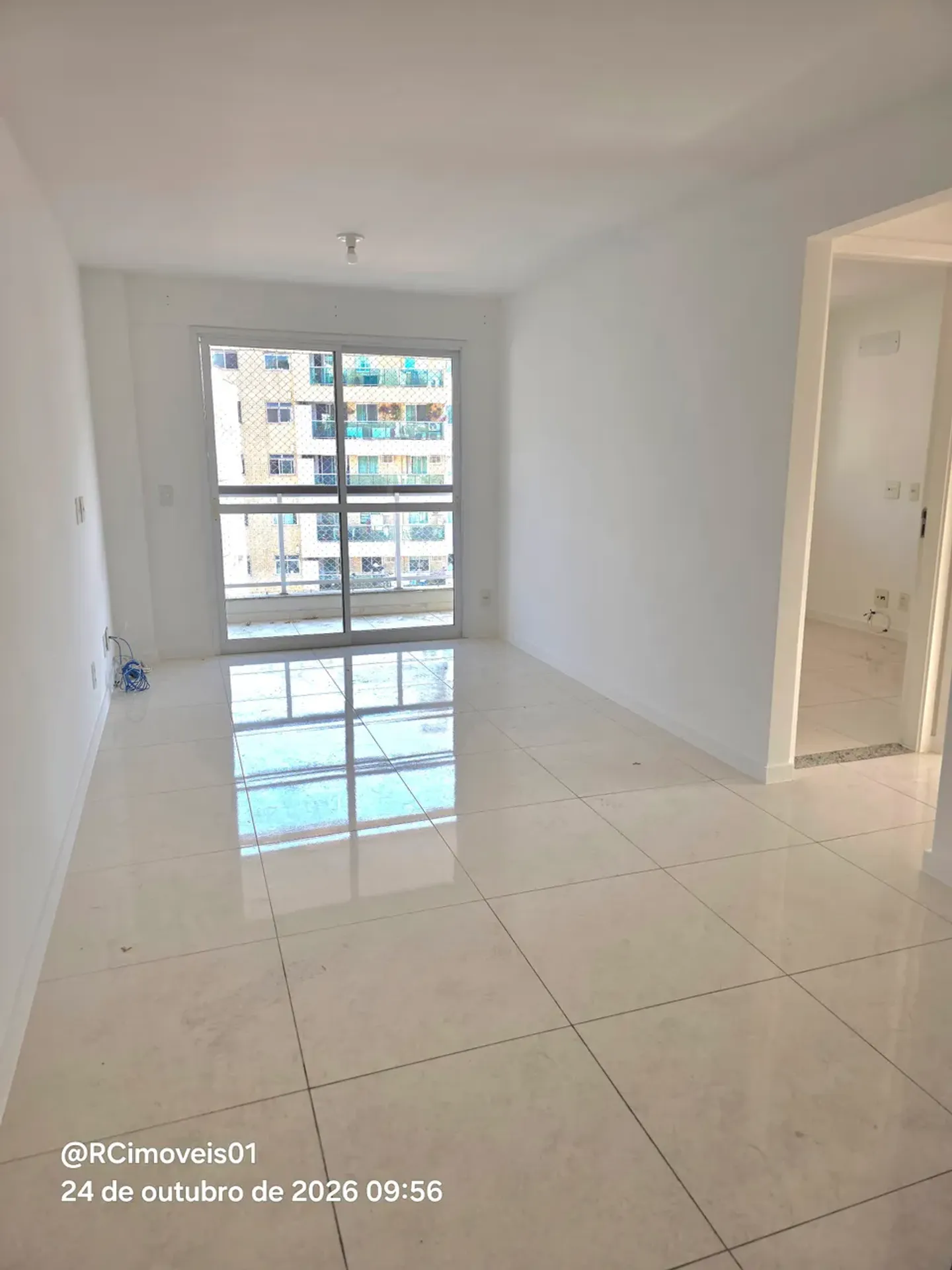 Apartment on the 5th floor with a mountain view — photo 6