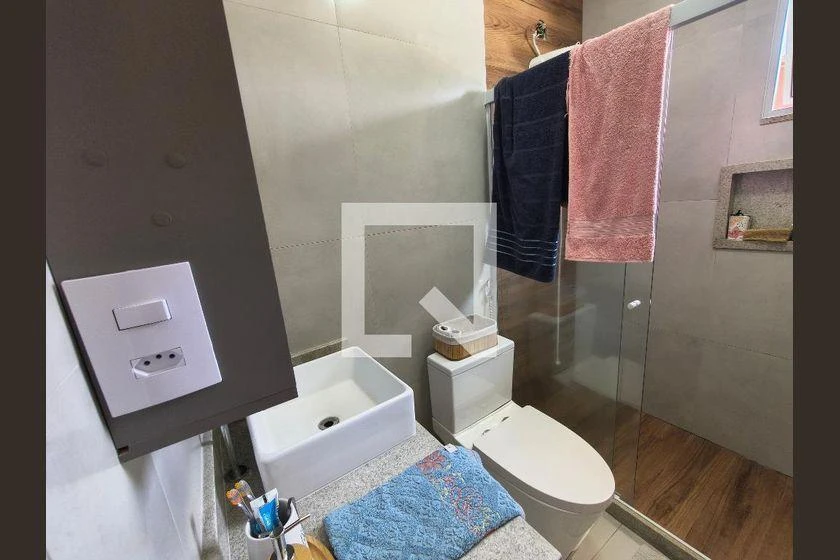358 m² rental house with 2 bedrooms, suite and balcony — photo 30