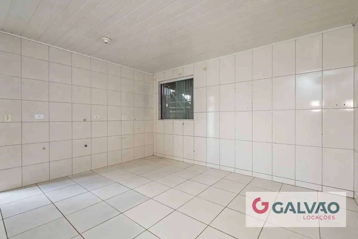 Unfurnished house with 3 bedrooms and 2 bathrooms — photo 23