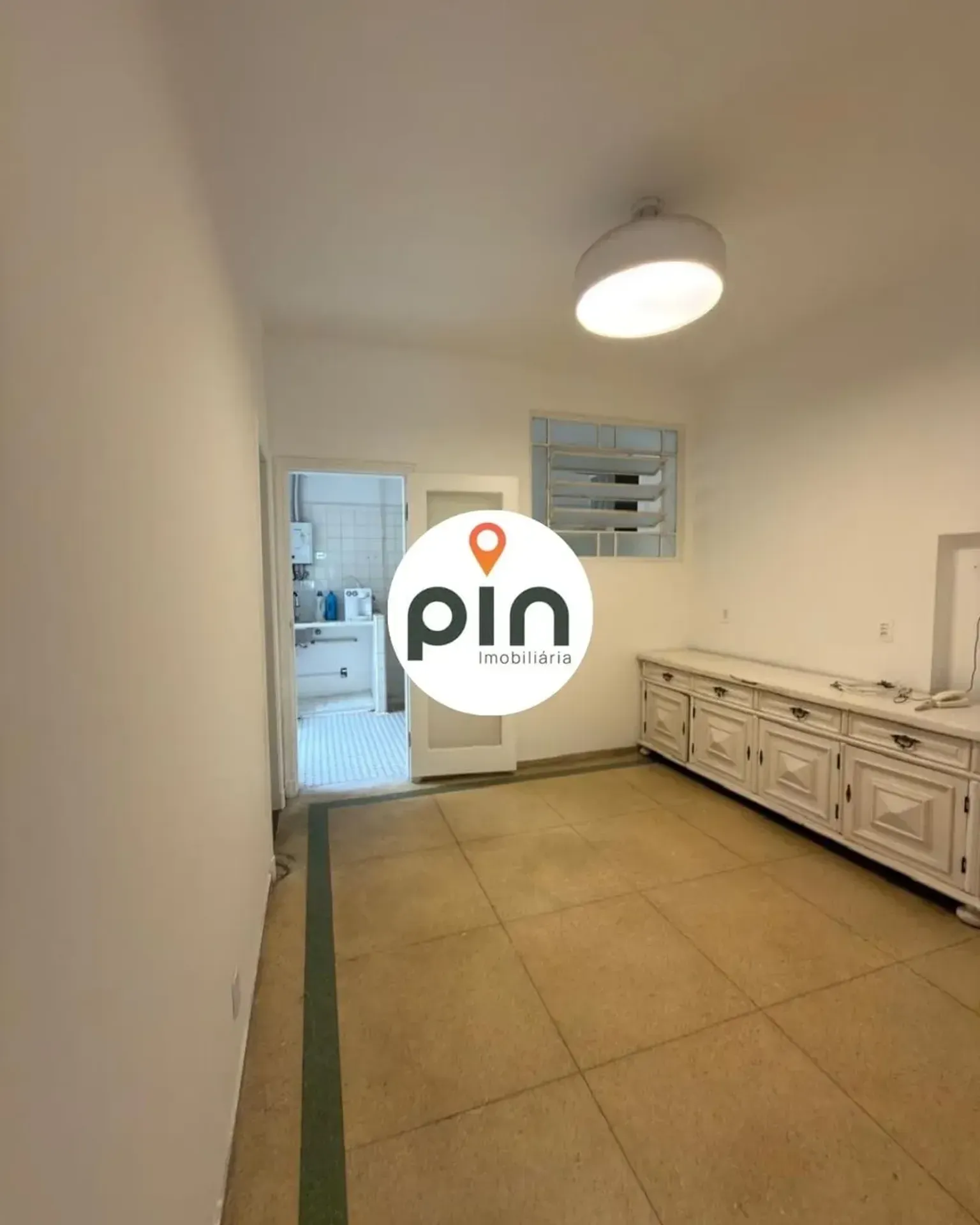 Apartamento para locação com 4 quartos e piso de madeira — photo 34