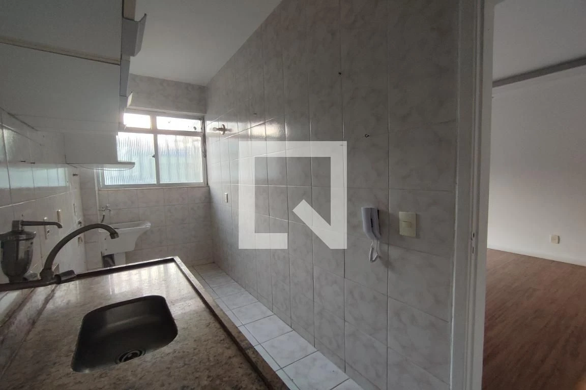 Apartamento para locação com 2 quartos e varanda — photo 14