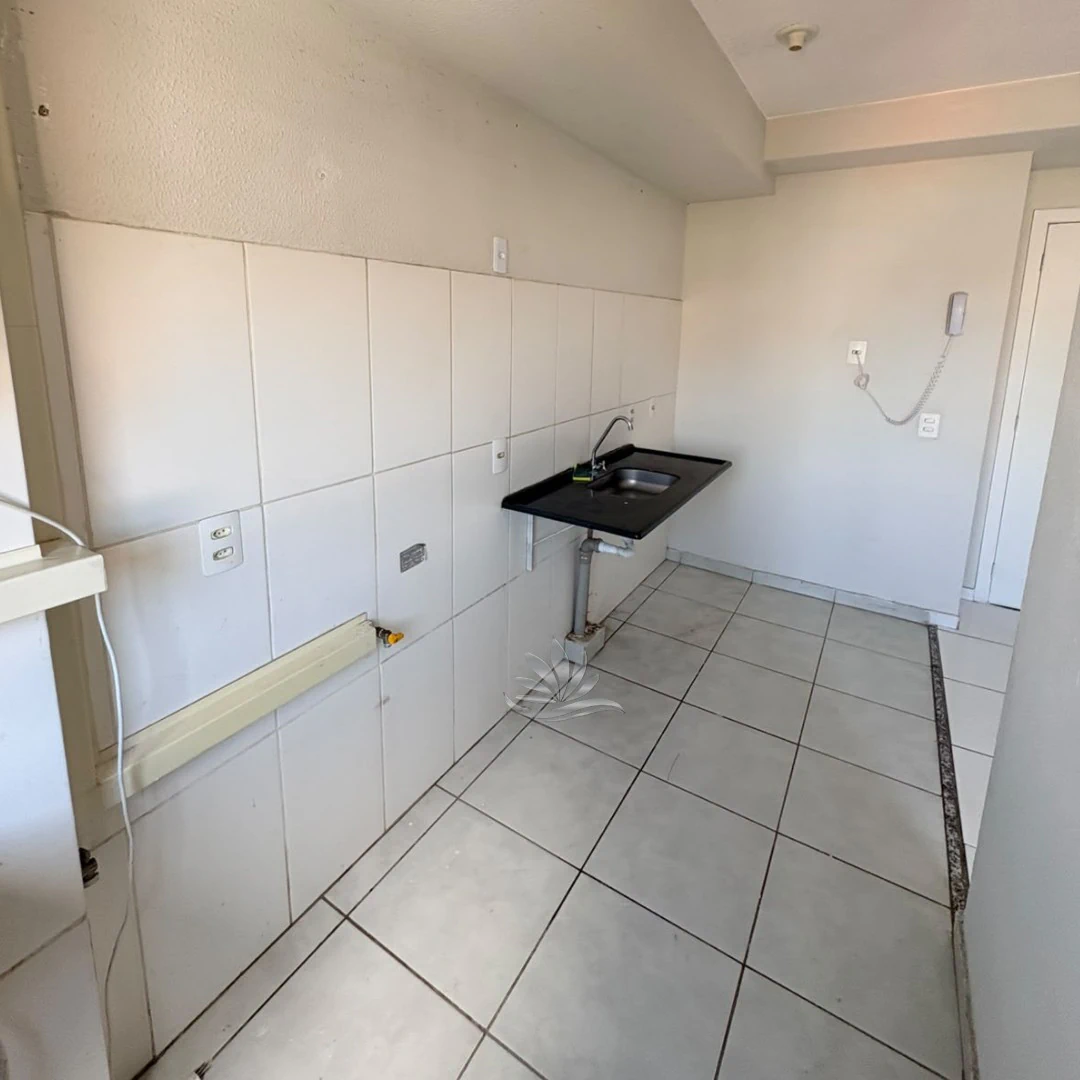 2-bedroom apartment, 43 m² — photo 2