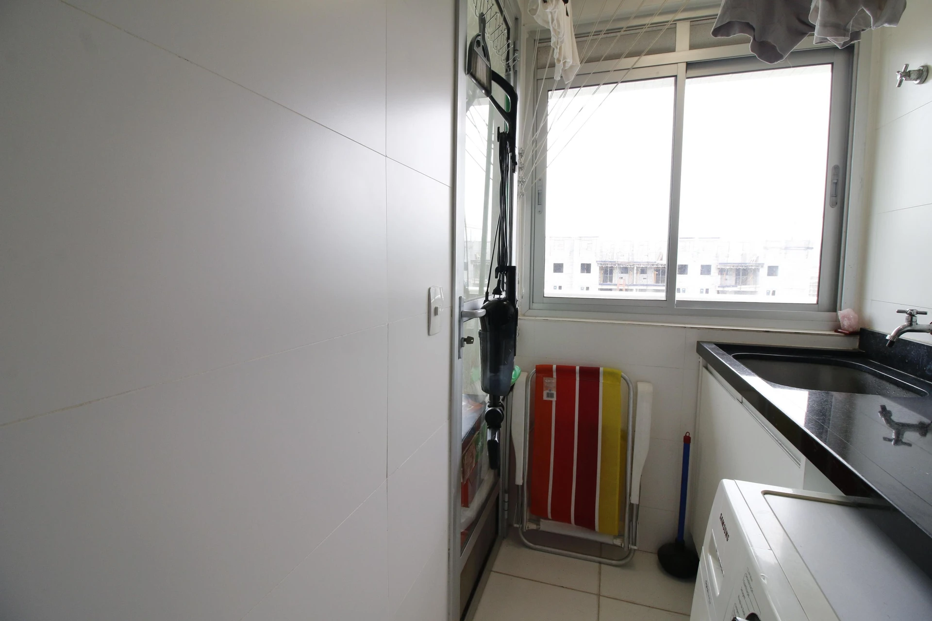 One-bedroom apartment with a dishwasher — photo 19