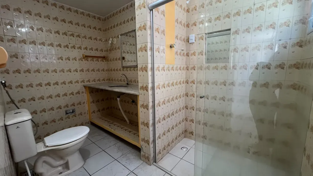 135 m² apartment with 4 bedrooms and 1 en-suite — photo 10