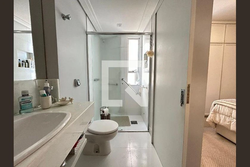 Apartamento de 2 dormitorios con balcón y 3 baños — photo 16