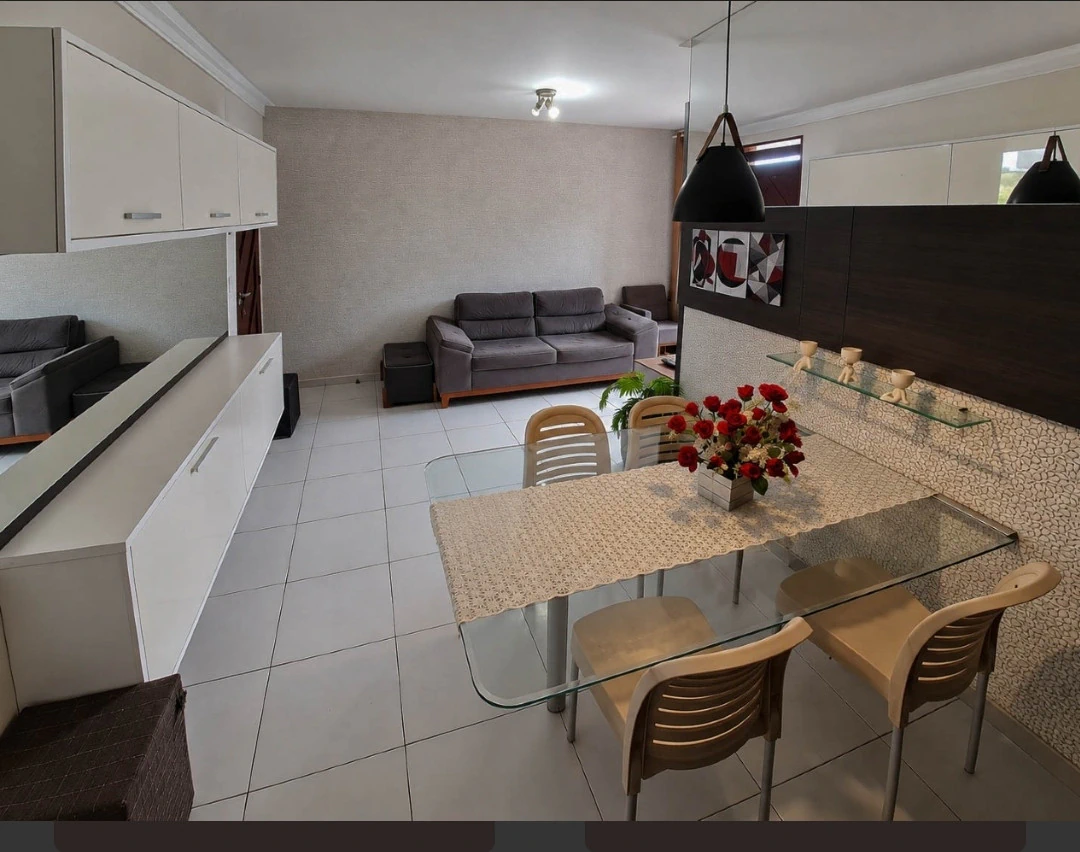 Робоче місце та 3 спальні: квартира 80 м² — photo 11