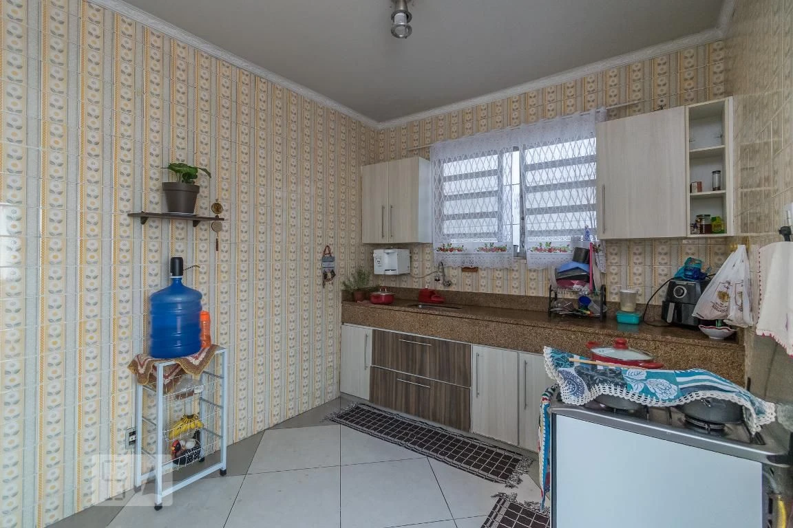 Casa para alugar com 6 quartos e 3 banheiros — photo 19